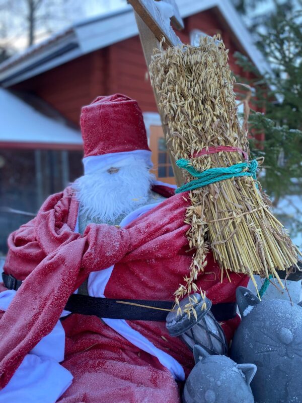 Julekurv med julenissen