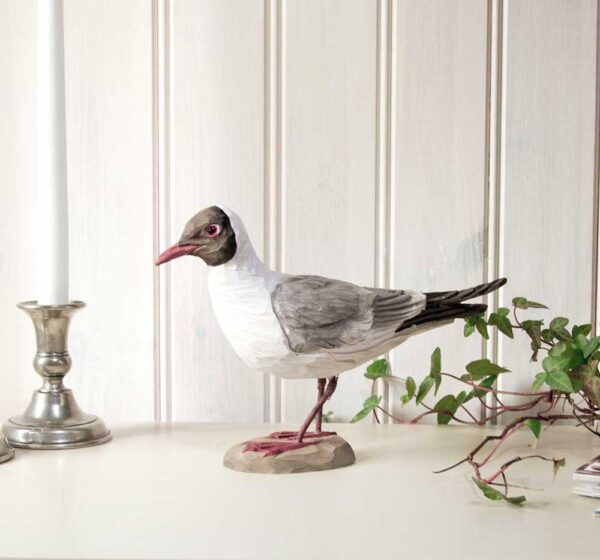 Lattermåke decobird Wildlife Garden på bord
